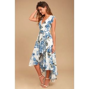 Lulu’s high low white and blue floral dress